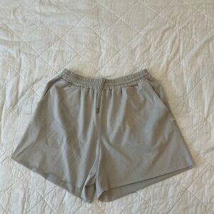 Vuori Boyfriend Short